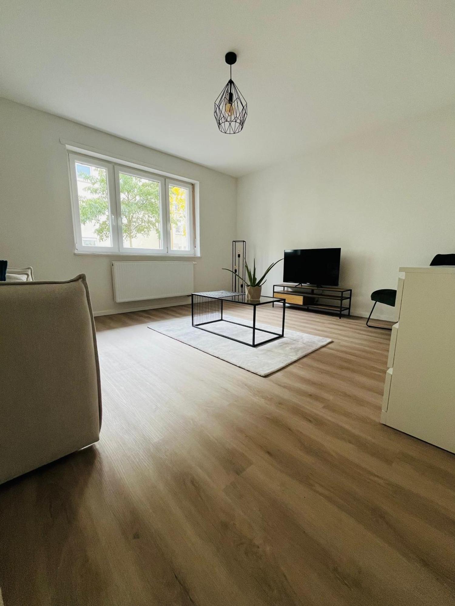 Black Forest City Apartment Mit Kostenlosem Parkplatz Freiburg im Breisgau Exterior photo